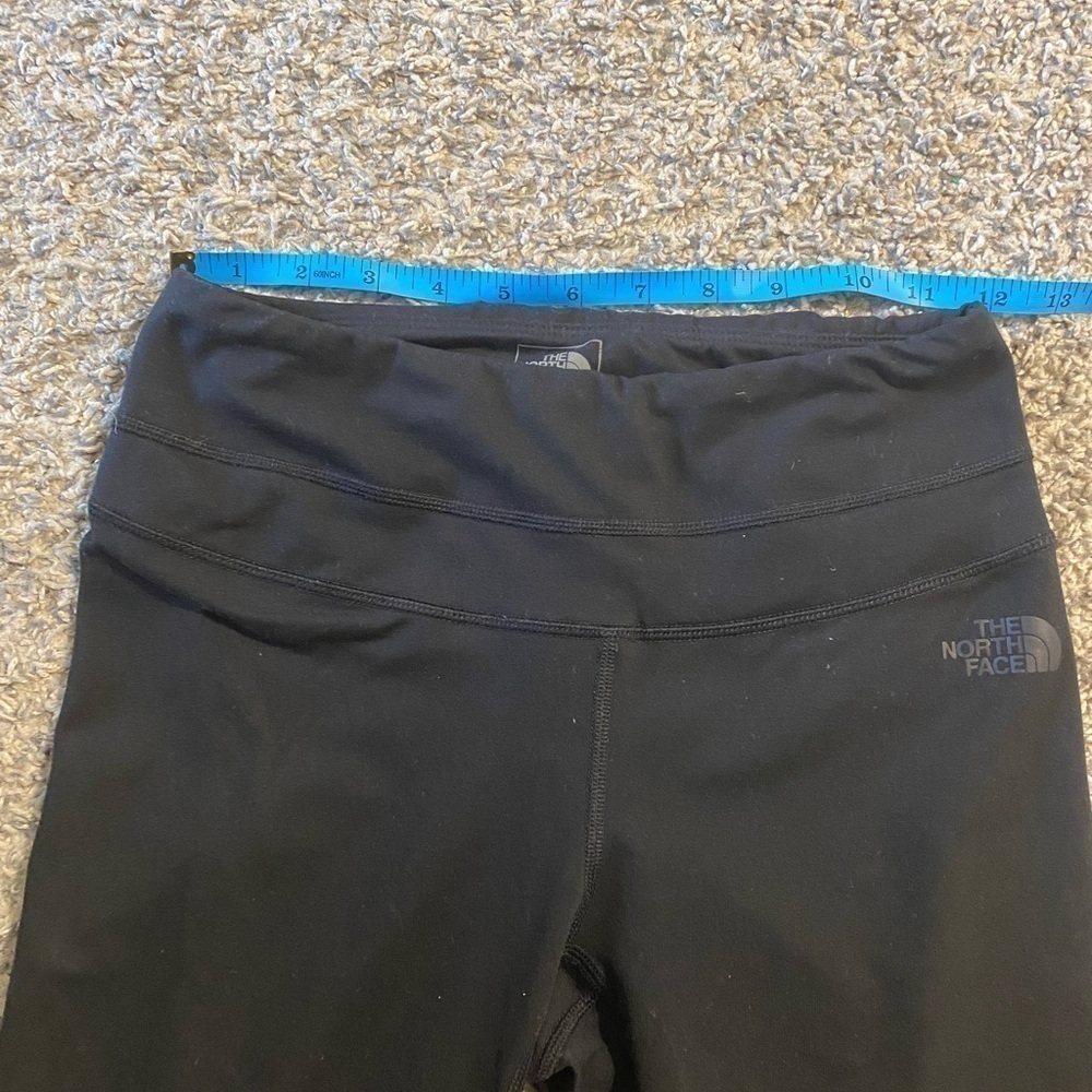 The North Face FlashDry capri leggings | Size Small - Picture 6 of 7